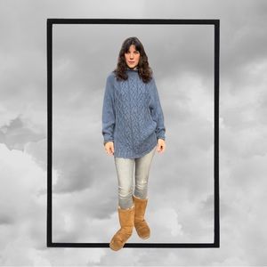The Limited- Women’s Small Blue Cable Knit long sleeve Cotton Pullover Sweater